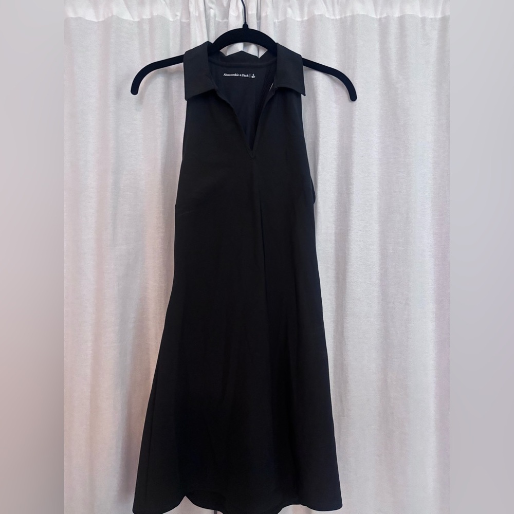 Abercrombie & Fitch Black Athletic Dress